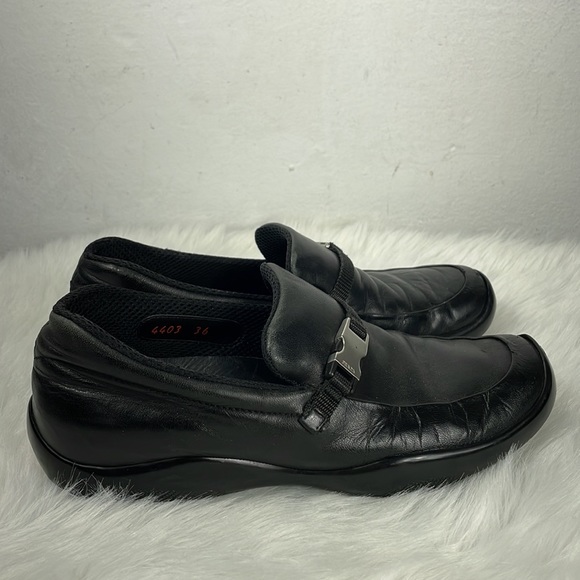 PRADA SLIP ONS - Picture 2 of 15